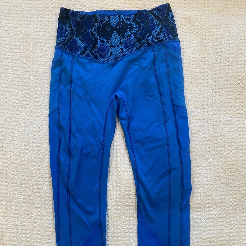 Lululemon All The Right Places Crop Pipe Dream Blue Leggings Size 6